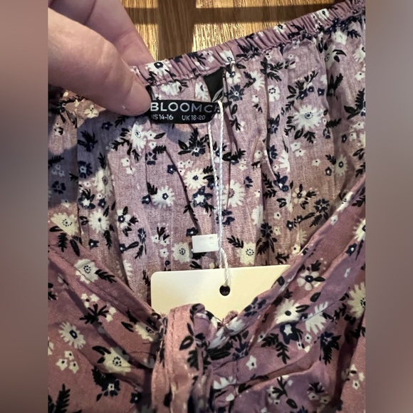 Prairie style Bloom Chic layered floral with flutter sleeves! Bohemian fullness! - Picture 10 of 12